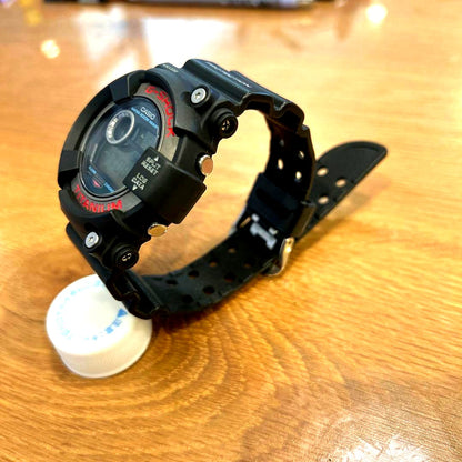 Casio G-Shock Frogman DW-8200 used watch with visible wear and cracks on band Japan import