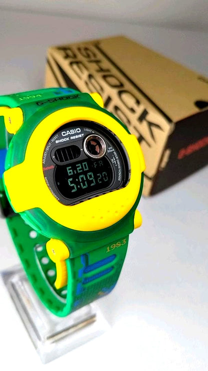 Casio G-Shock G-B001RG-3JR digital watch with detachable two-tone resin bezel and Bluetooth
