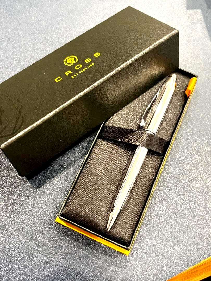 Cross Townsend Ballpoint Pen Oil-Based Model AT0042TW-1 with Platinum Plate Rare Collectible — Japan Import