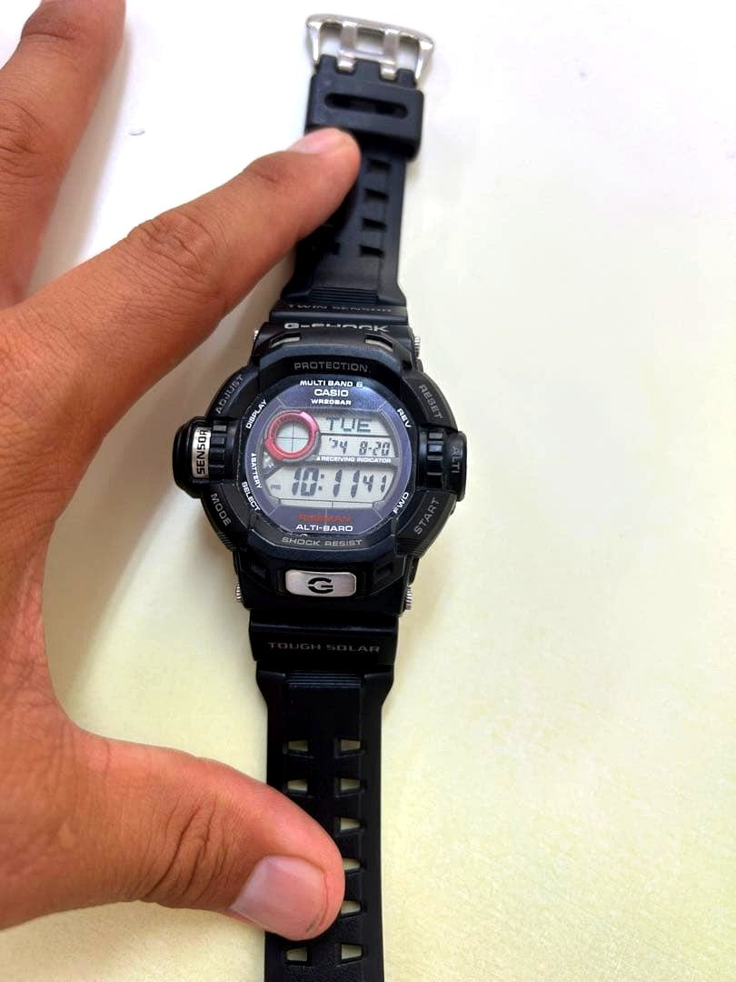 Casio G-Shock GW-9200J Riseman model watch with radio solar power and replaced battery from Japan